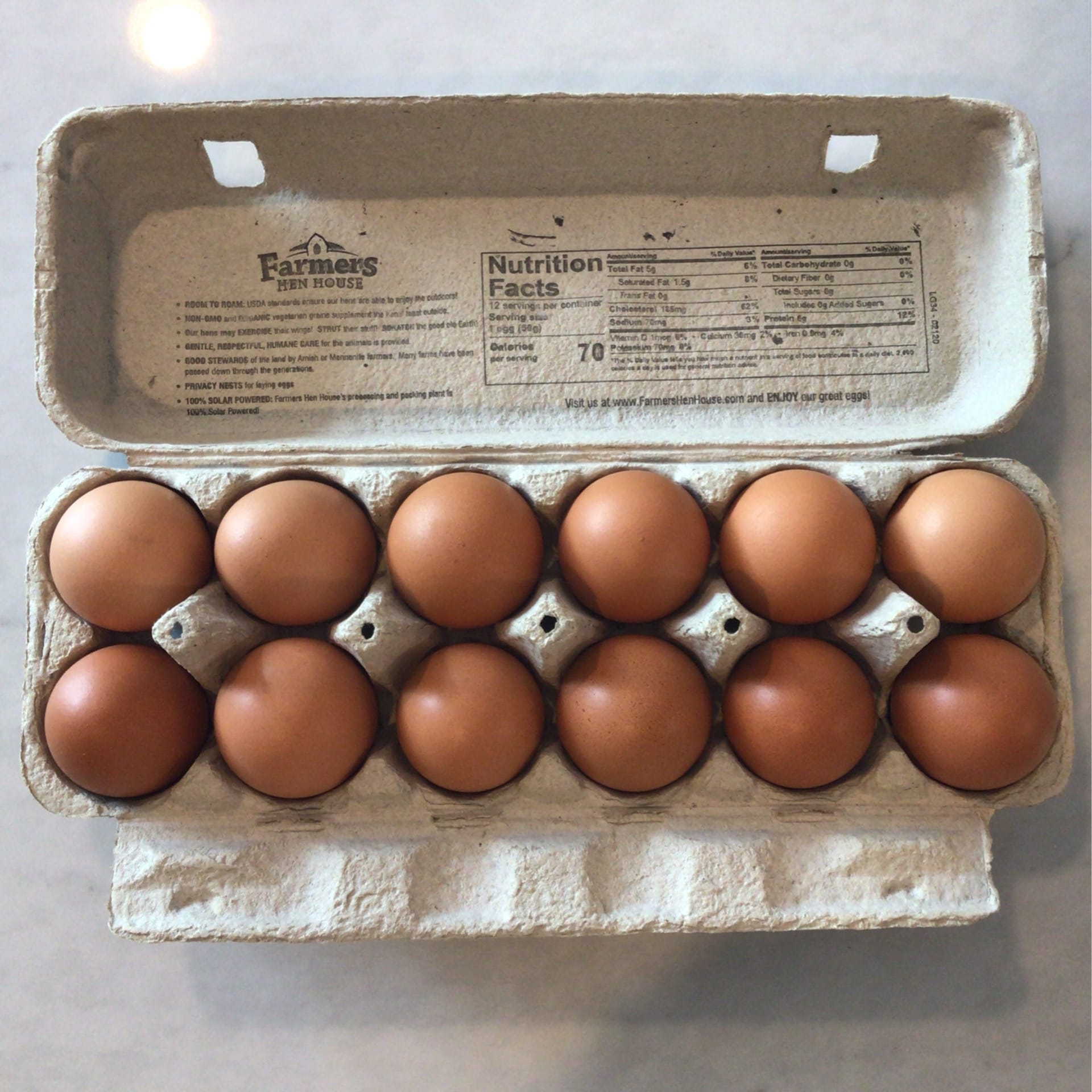 eggs organic farmers hen house dozen