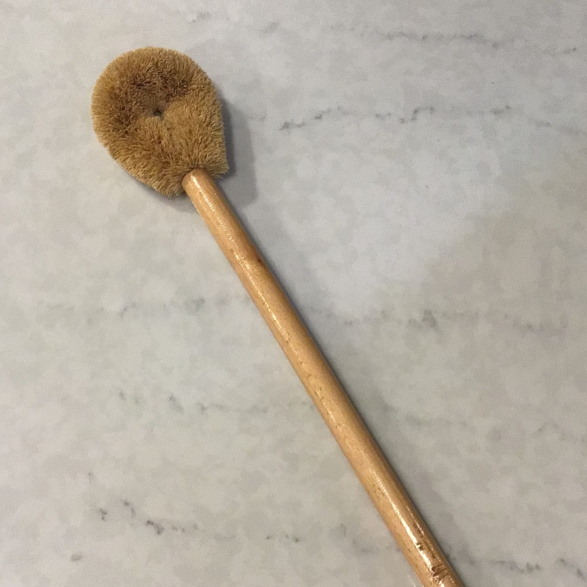 me mother earth coconut toilet brush